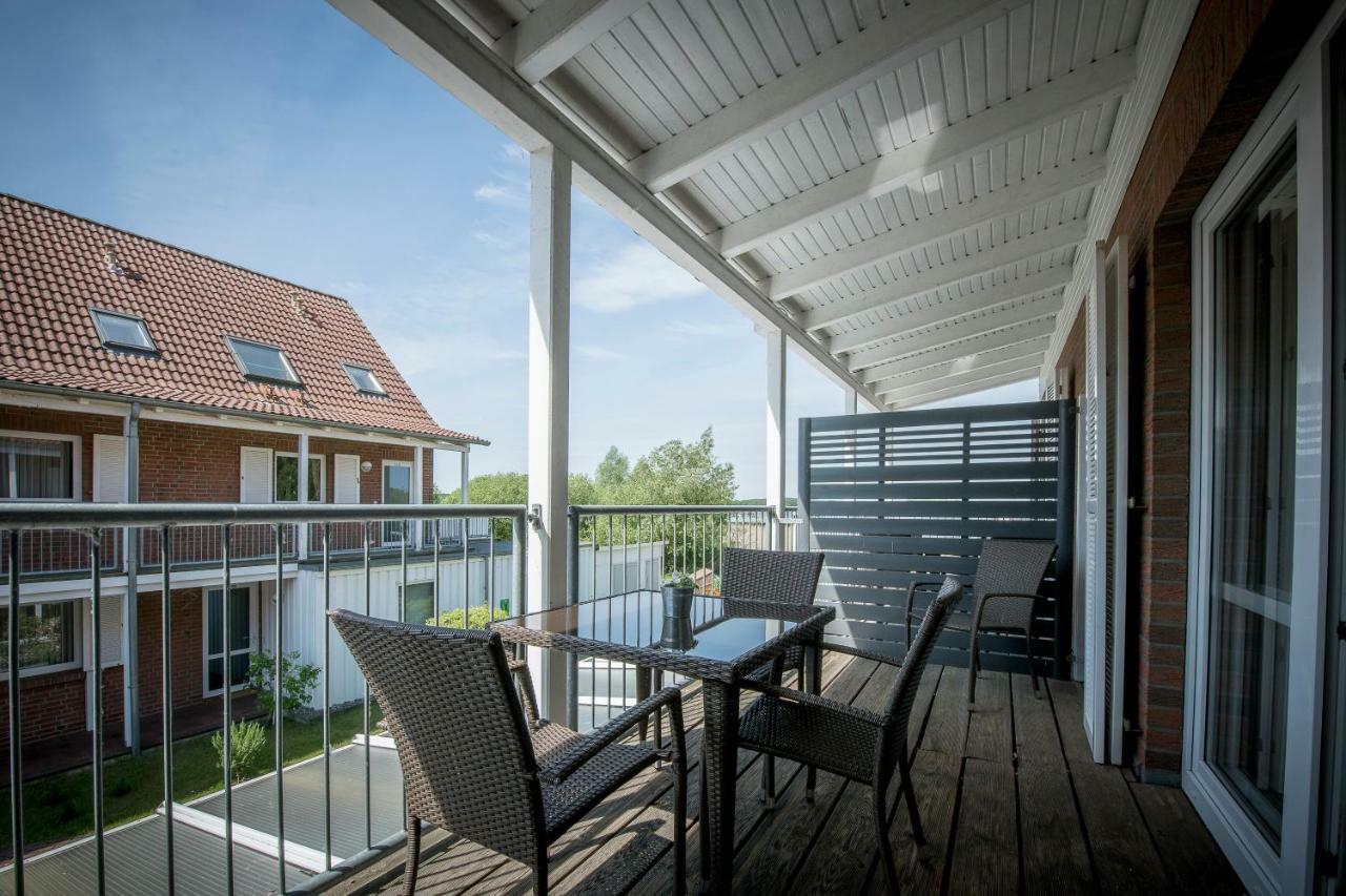Ferienzentrum Yachthafen Рехлин Экстерьер фото